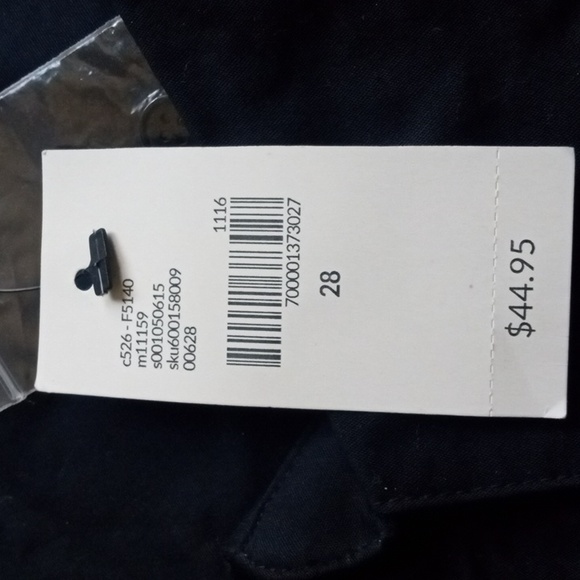 Lane Bryant sleeveless button down top NWT - Picture 3 of 8